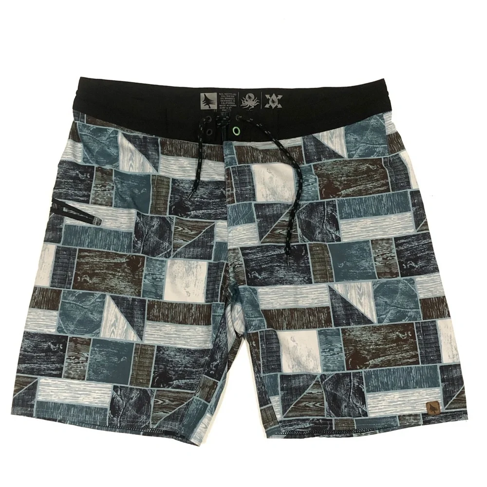 Hippytree Woodchip Print Board Short Swim Trunks in Surf Beach Blue